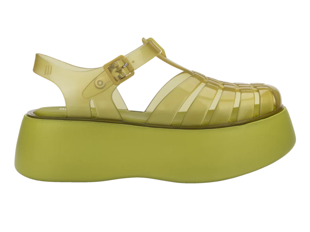 MELISSA POSSESSION PLATO AD –
