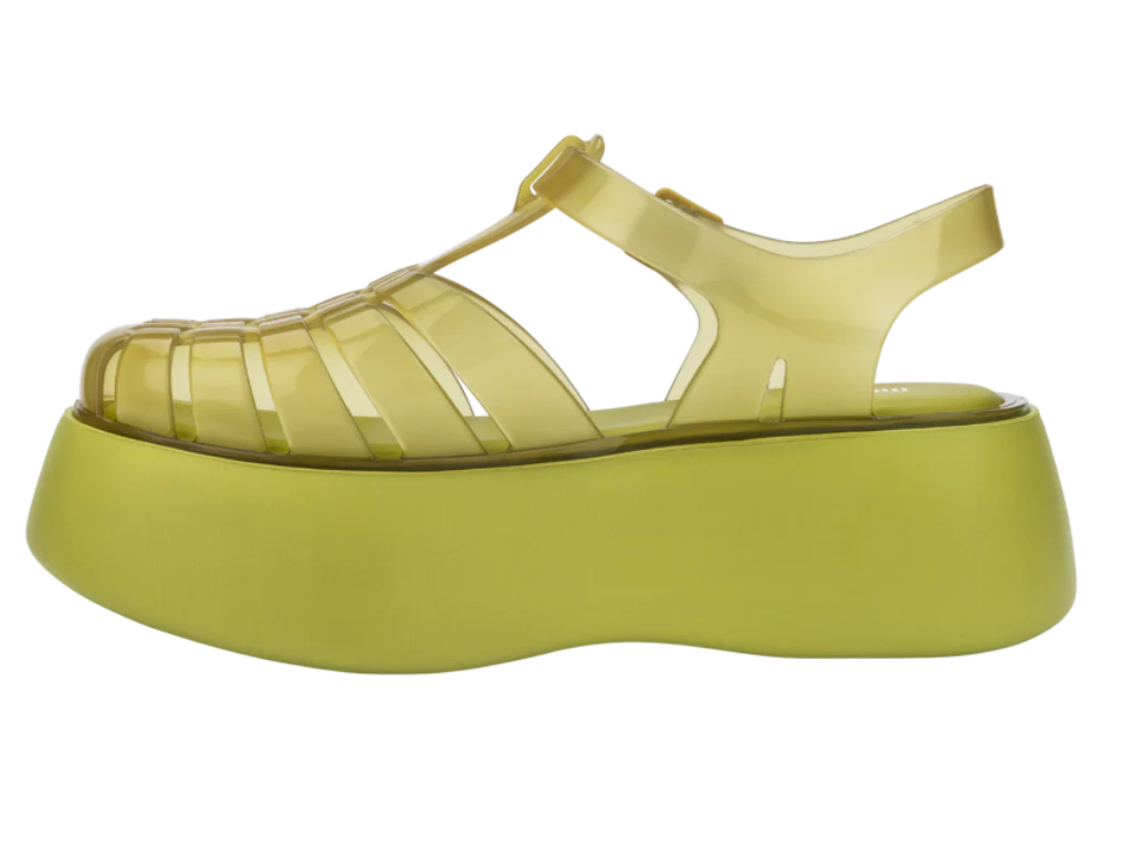 MELISSA POSSESSION PLATO AD –