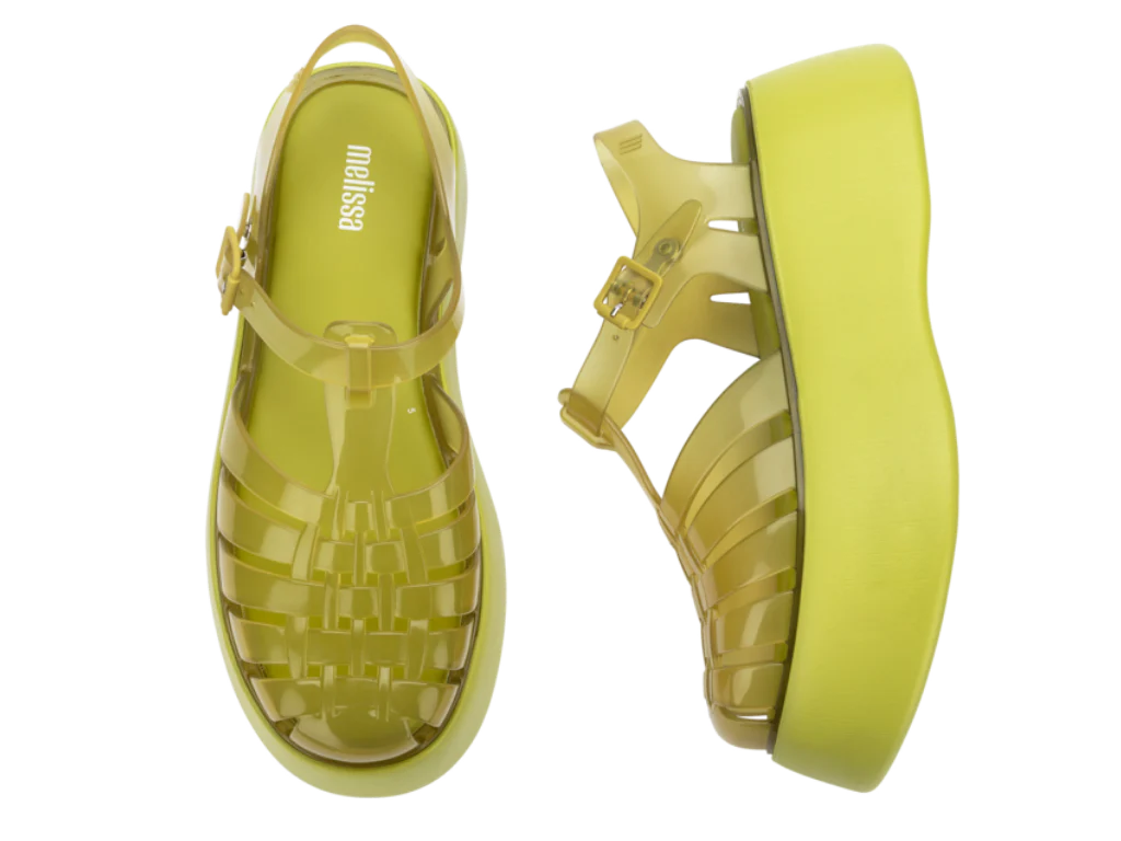 MELISSA POSSESSION PLATO AD –