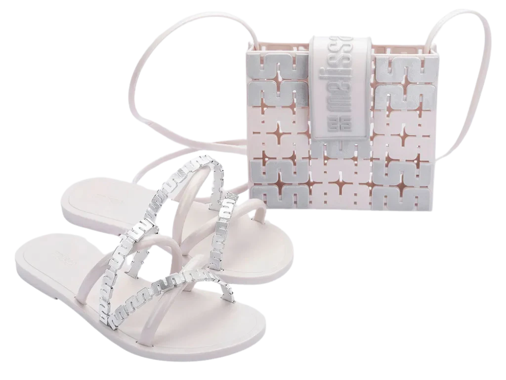 MELISSA GOLDEN AD – WHITE/SILVER