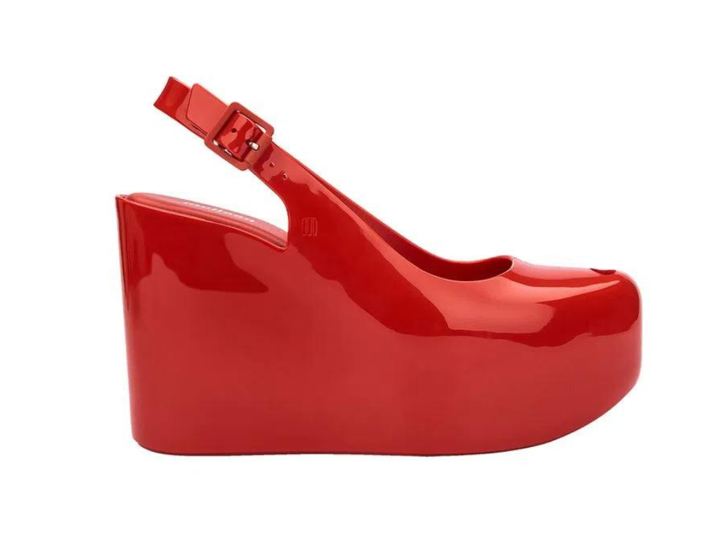 MELISSA GROOVY WEDGE AD –