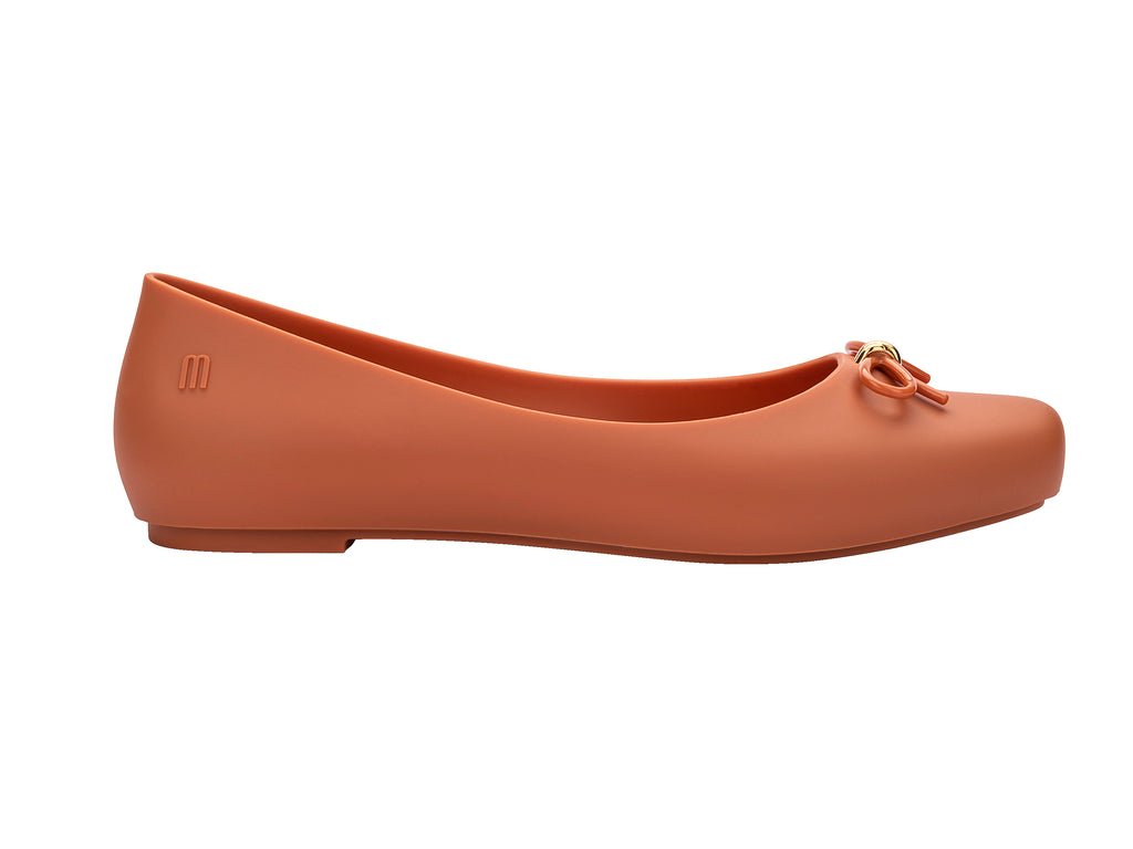 MELISSA AURA BASIC AD –