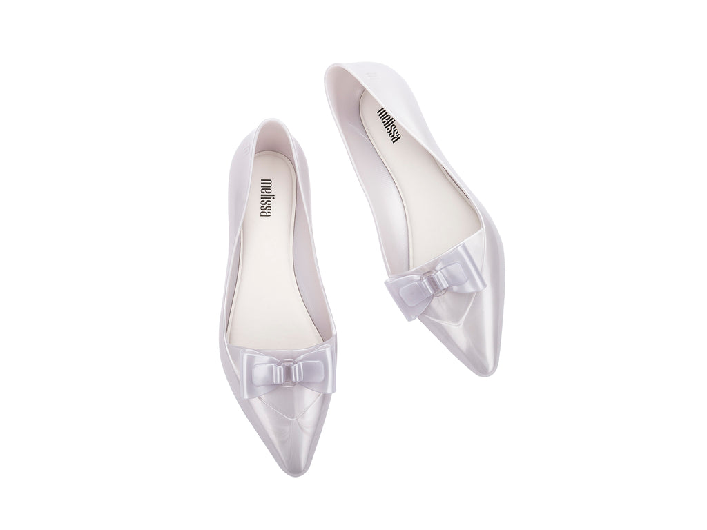 MELISSA POINTY CHIC AD –