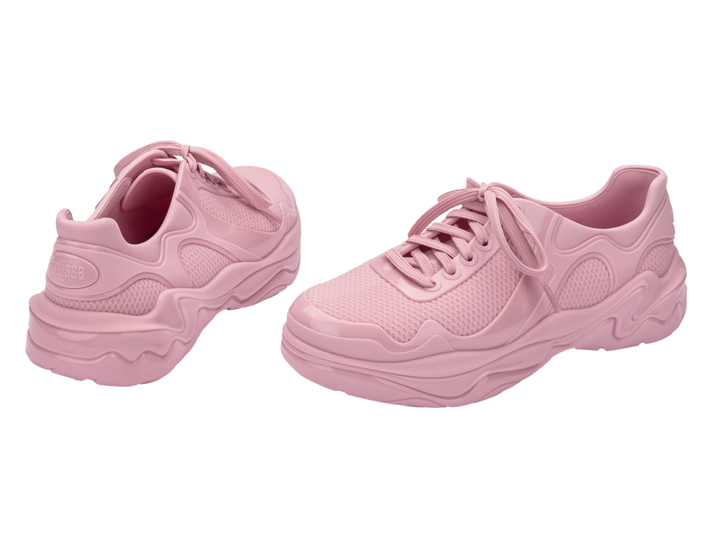 MELISSA BURN SNEAKER AD –