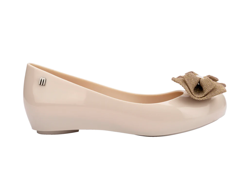 MELISSA ULTRAGIRL SWEET XXIV AD –