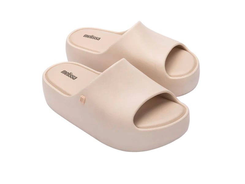 MELISSA FREE PLATFORM SLIDE AD – BEIGE
