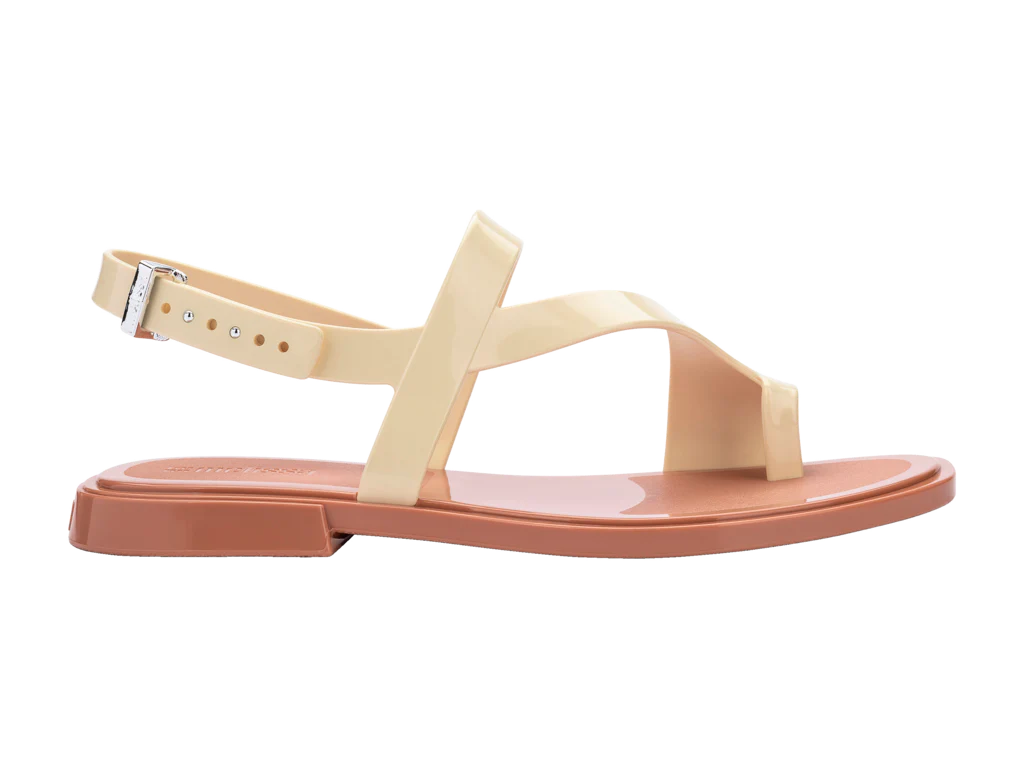 MELISSA CASSIE AD –