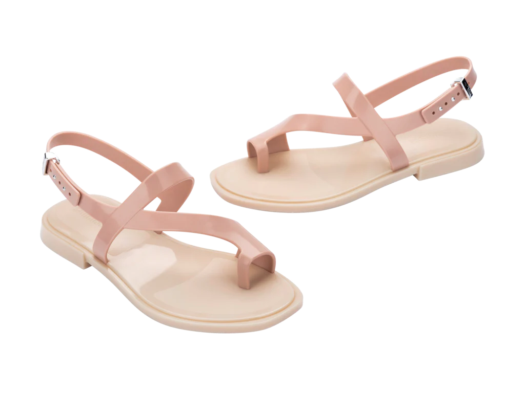 MELISSA CASSIE AD –