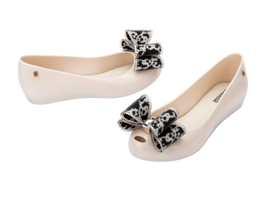 MELISSA ULTRAGIRL CLASSIC BOW AD –
