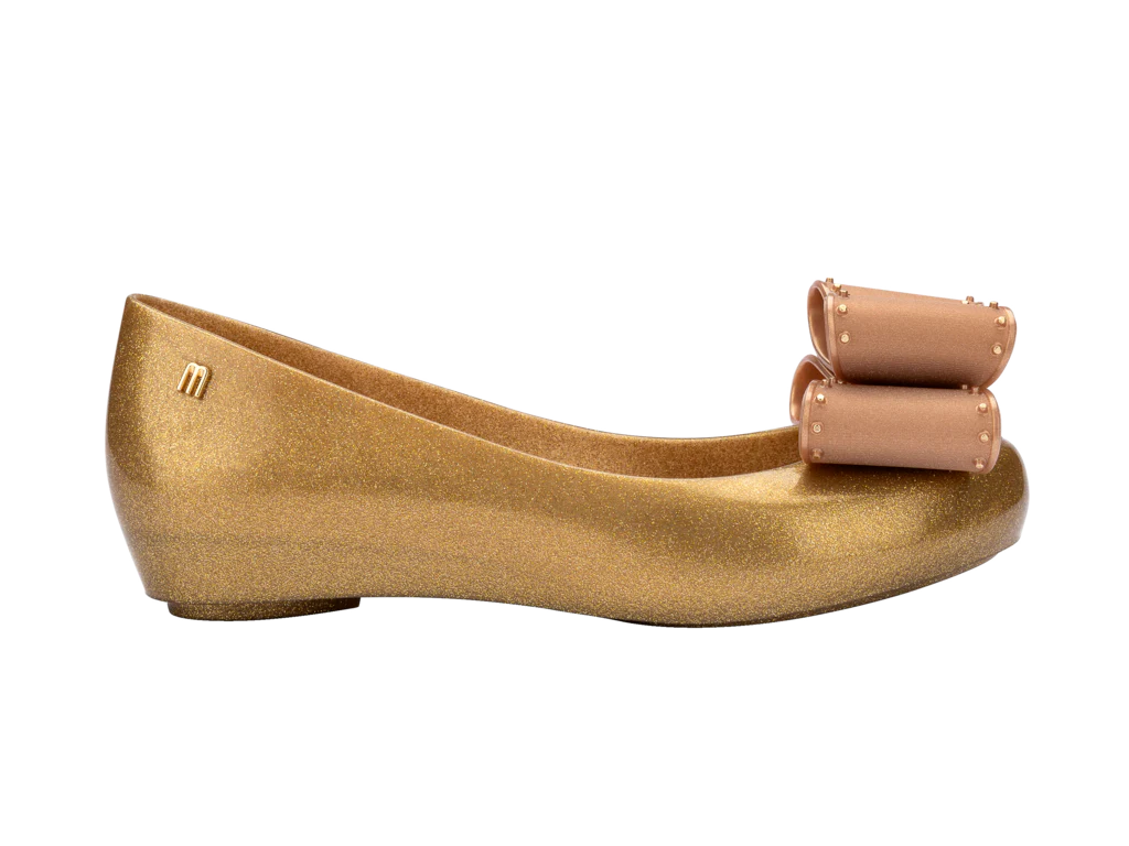 MELISSA ULTRAGIRL CLASSIC BOW AD –
