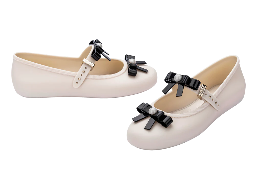MELISSA SOFT BALLERINA BOW AD –