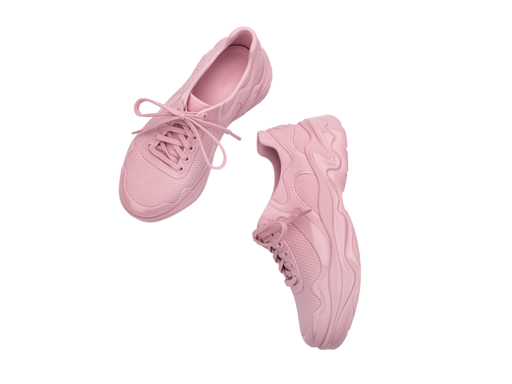 MELISSA BURN SNEAKER AD –