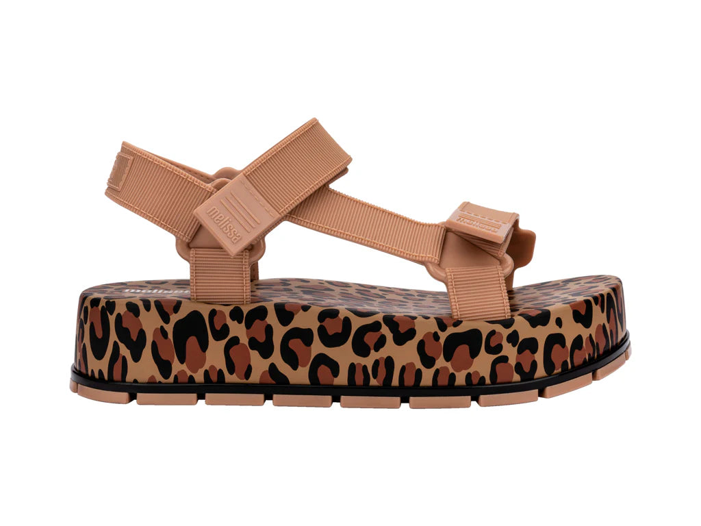MELISSA FLOWING PLATFORM AD –