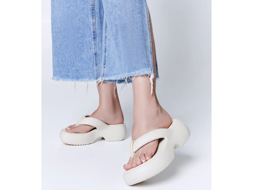 MELISSA FREE FUZZY PLATFORM AD –
