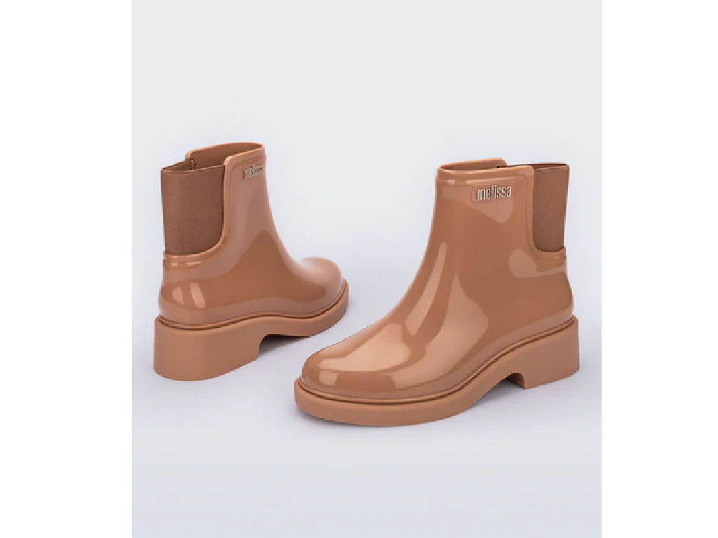 MELISSA CHELSEA BOOT AD –