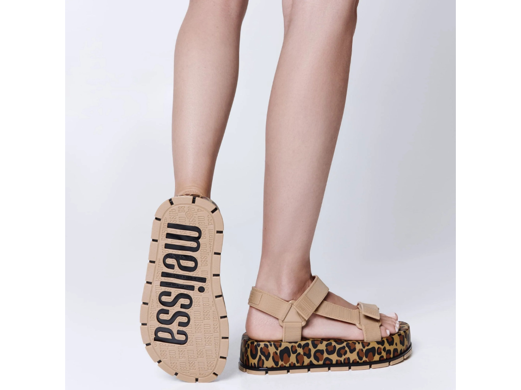 MELISSA FLOWING PLATFORM AD –