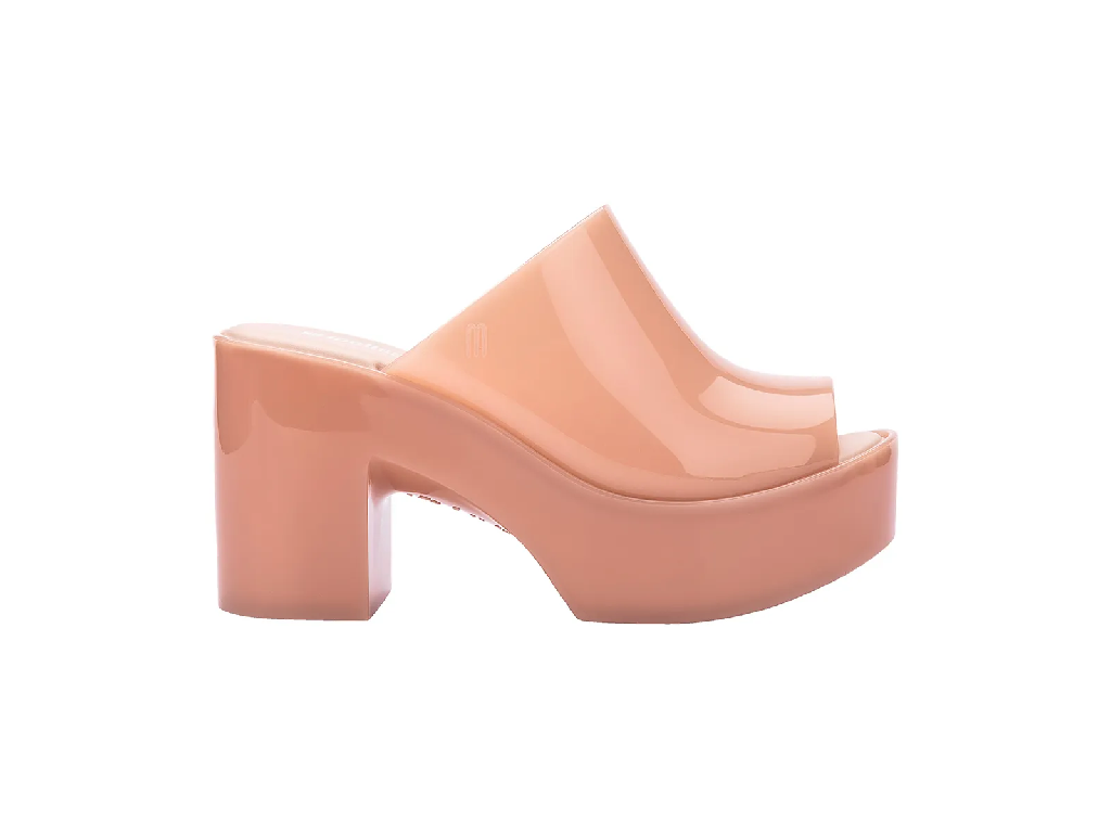 MELISSA MULE HYPE AD –