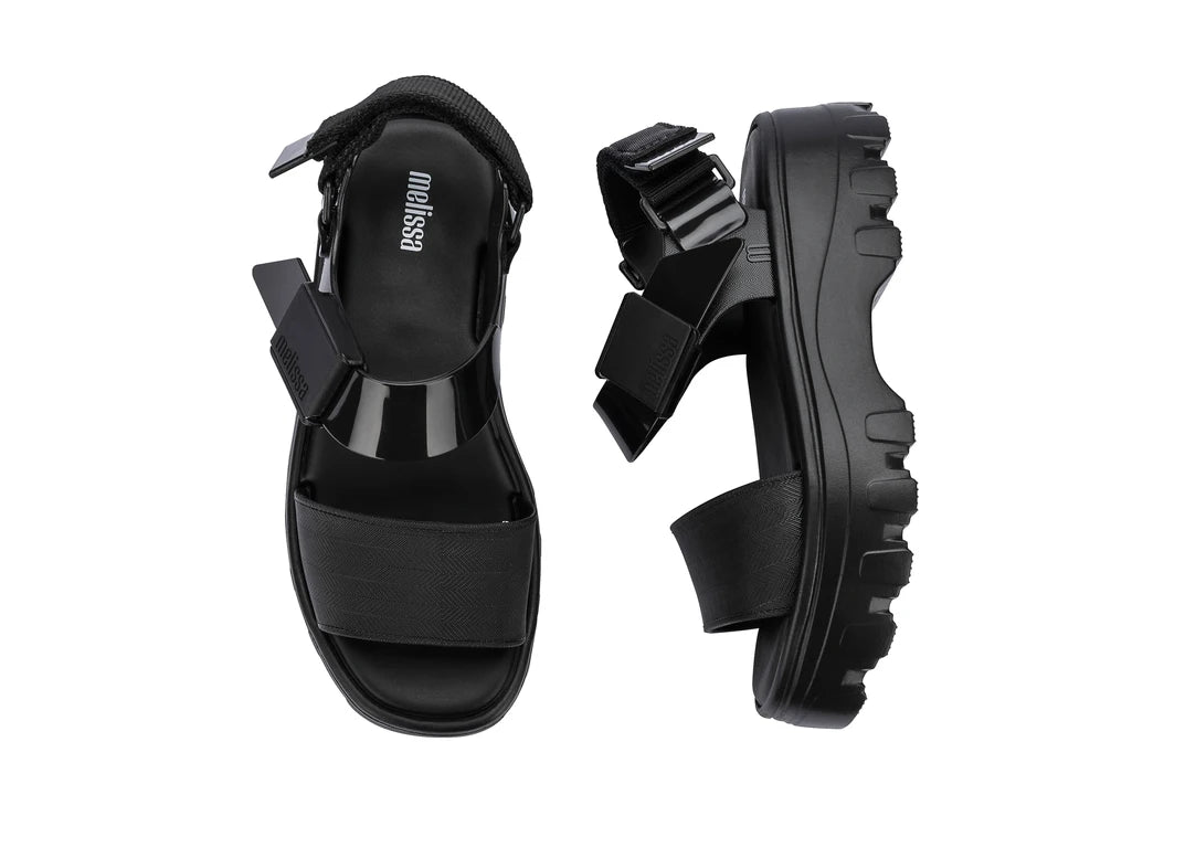 MELISSA KICK OFF SANDAL AD –