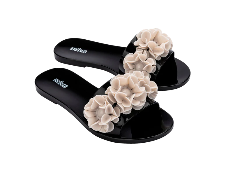 MELISSA BABE SPRINGTIME AD – BLACK/BEIGE