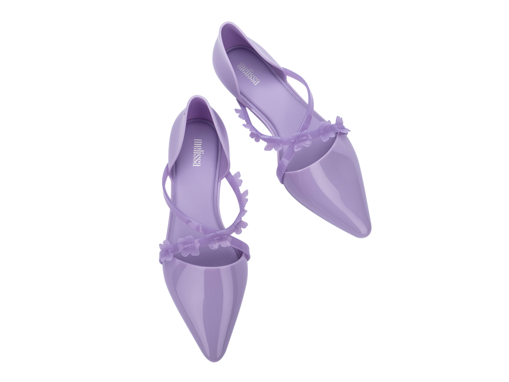 MELISSA POINTY STRIPE FLY AD –