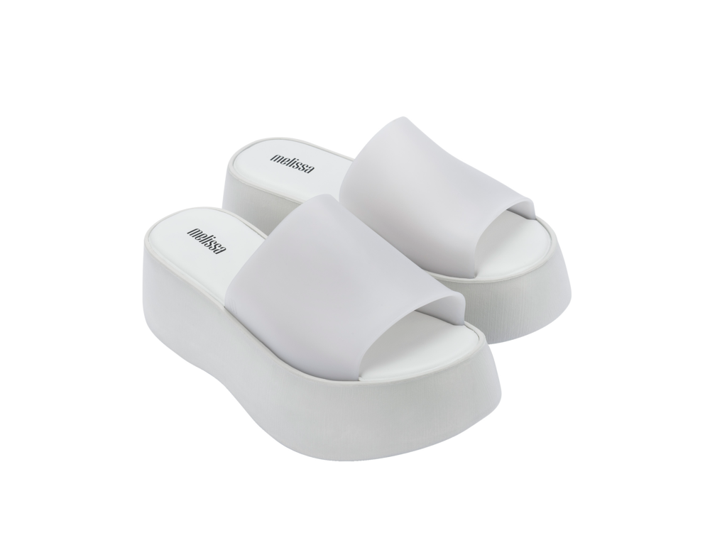 MELISSA BECKY AD – GREY MATT