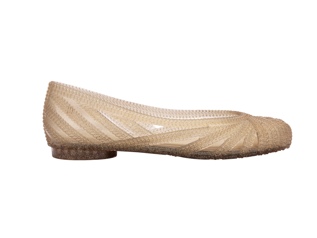 MELISSA FEMME CLASSY AD –