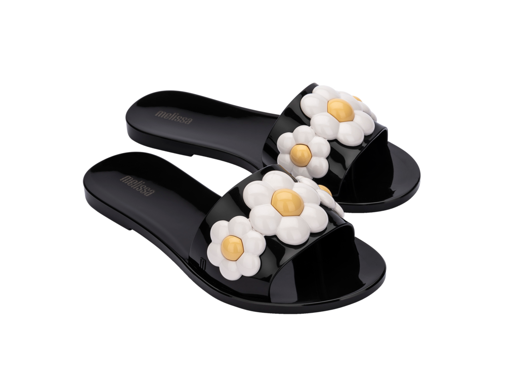 MELISSA BABE SPRING AD – BLACK/WHITE