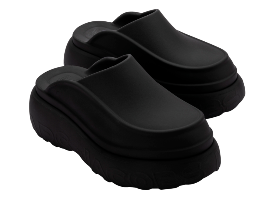 MELISSA CLOG + MARC JACOBS AD – PRETO
