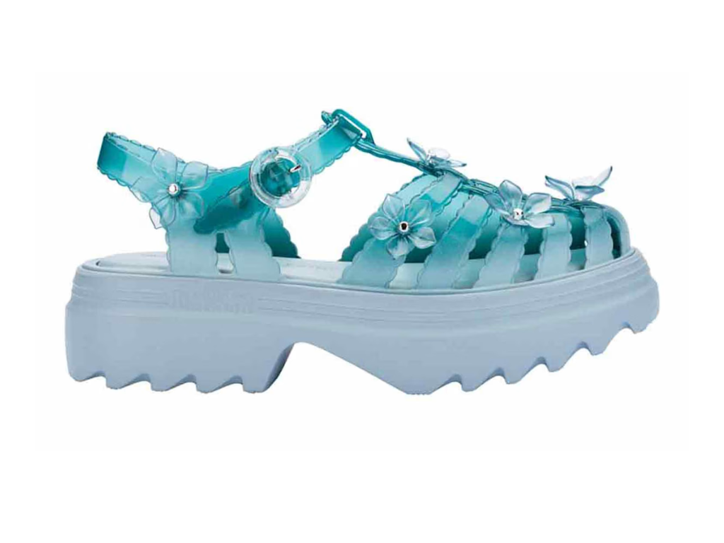MELISSA POSSESSION PLATFORM SAKURA + SUSAN FANG AD – 