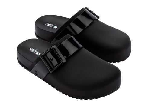 MELISSA COZY CLOG AD