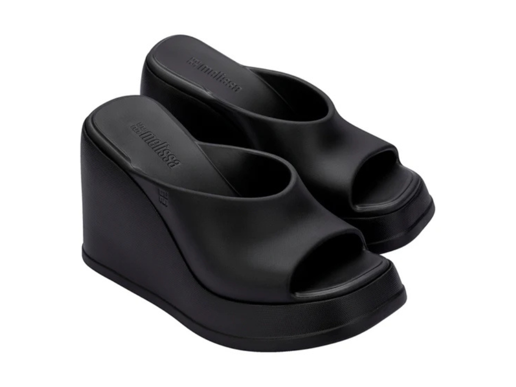 MELISSA FREE SLIP AD – BLACK