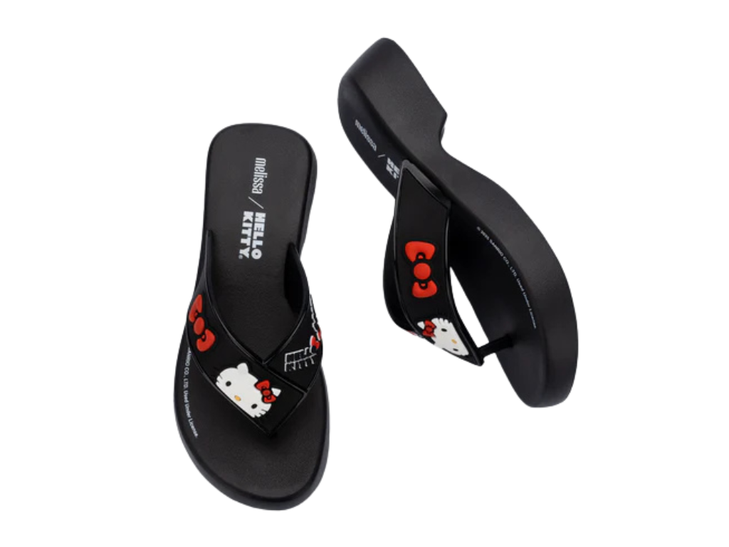 MELISSA FLATFORM + HELLO KITTY AND FRIENDS AD – 