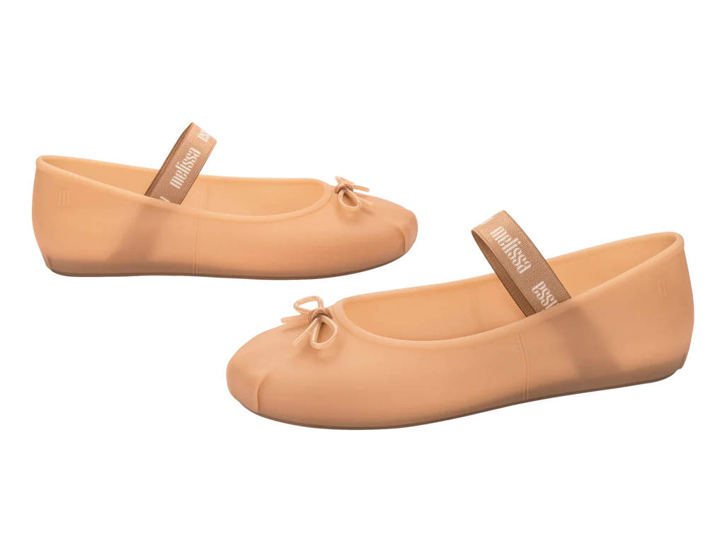 MELISSA SOPHIE AD – 