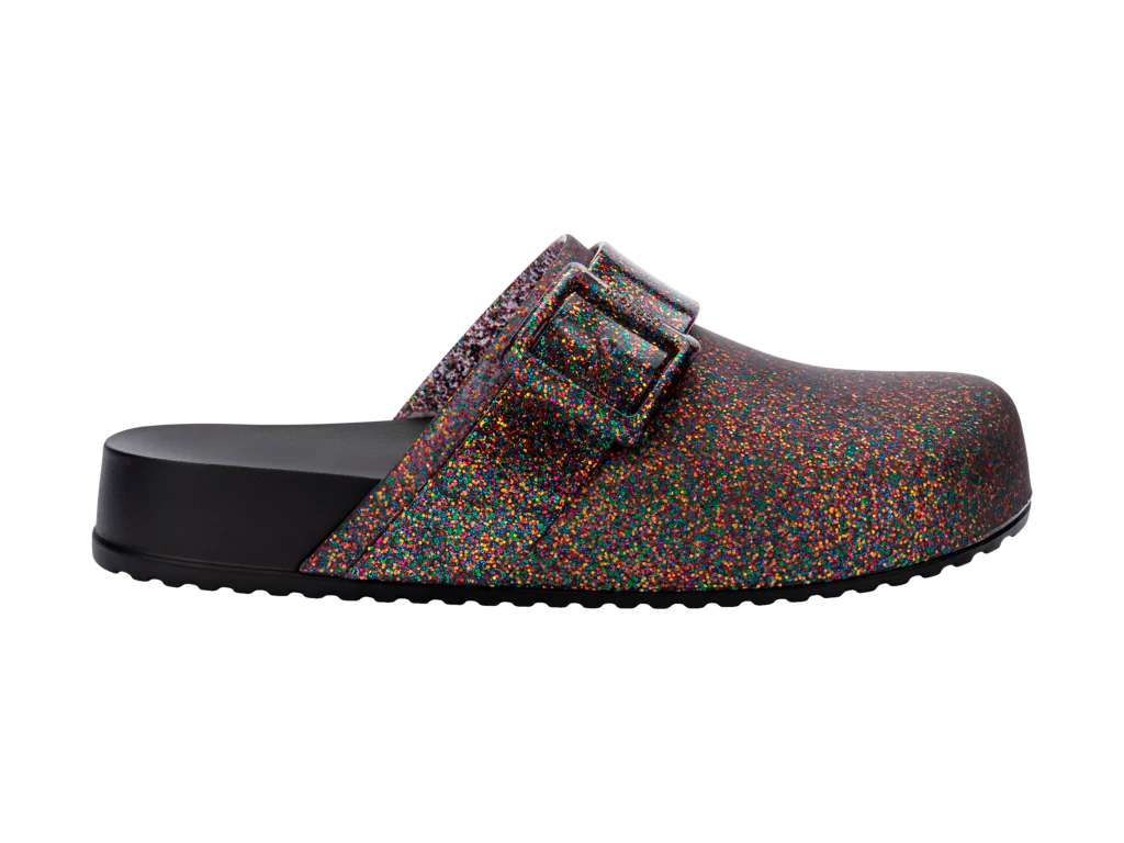 MELISSA COZY CLOG AD – 