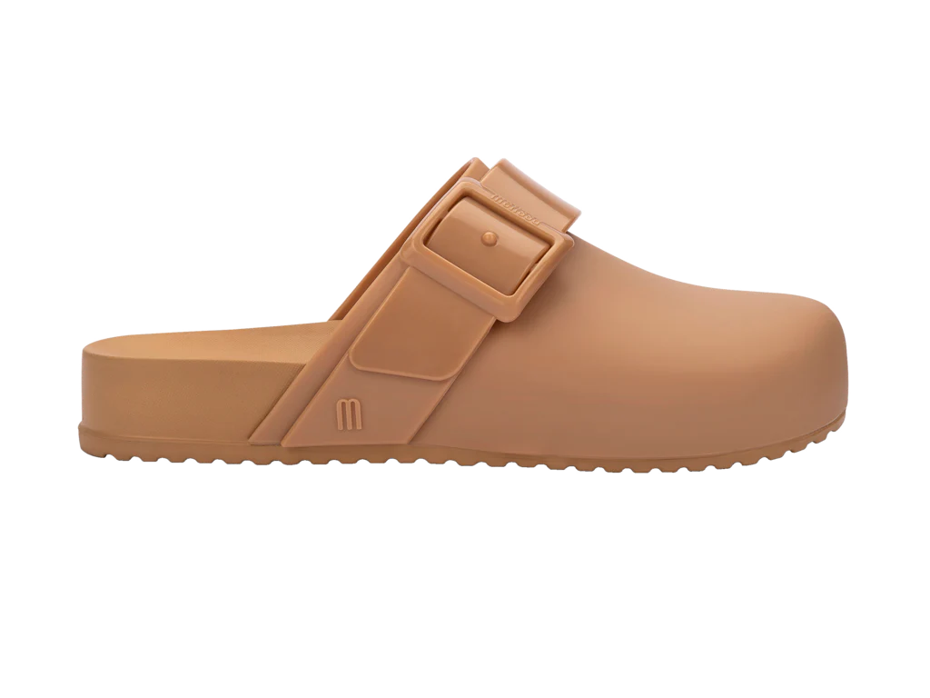 MELISSA COZY CLOG AD – 