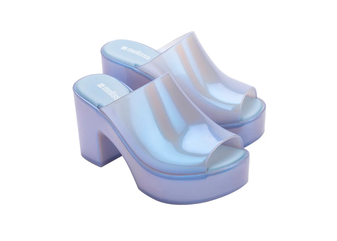 MELISSA MULE HYPE AD – PEARLY BLUE