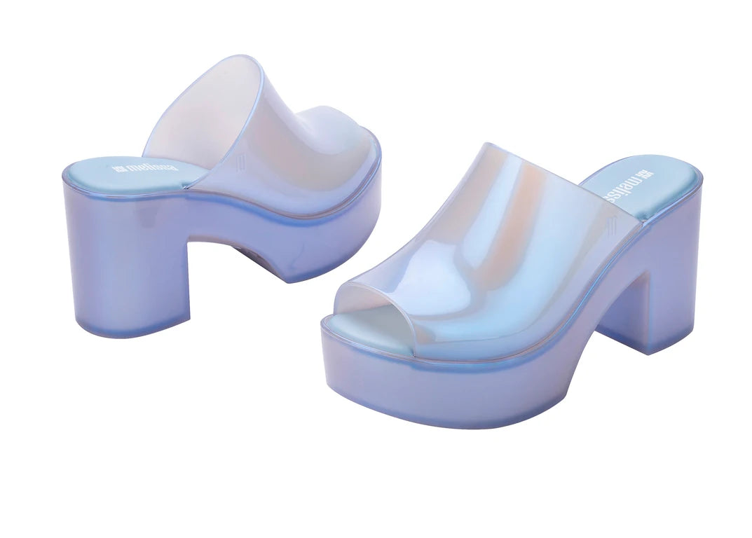 MELISSA MULE HYPE AD – 
