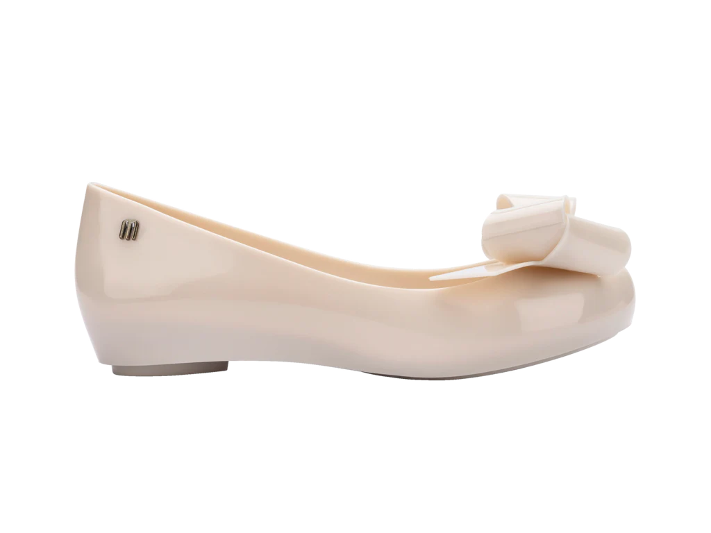 MELISSA ULTRAGIRL CLASSY AD – 