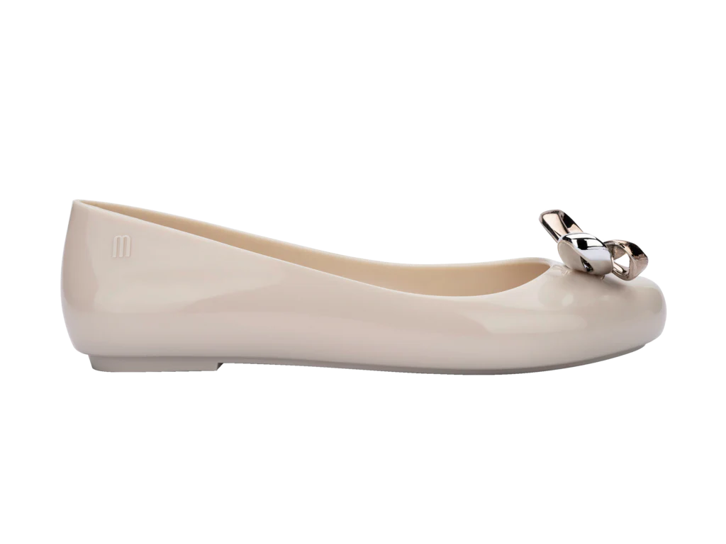 MELISSA SWEET LOVE GLAM AD – 