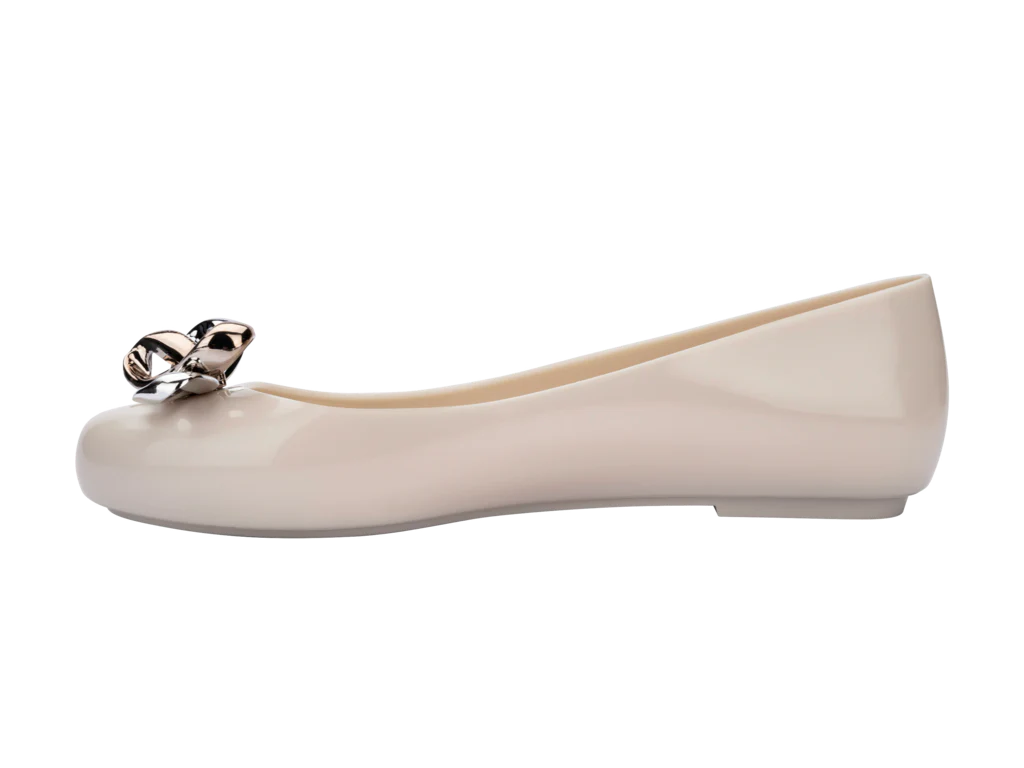 MELISSA SWEET LOVE GLAM AD – 