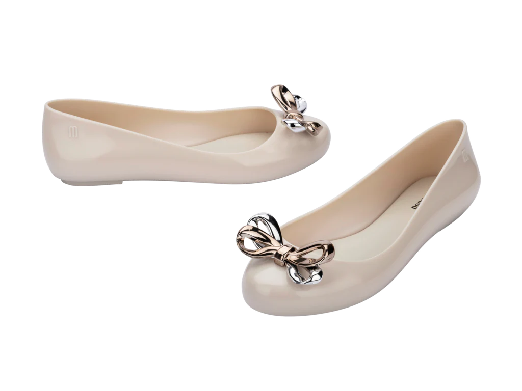 MELISSA SWEET LOVE GLAM AD – 