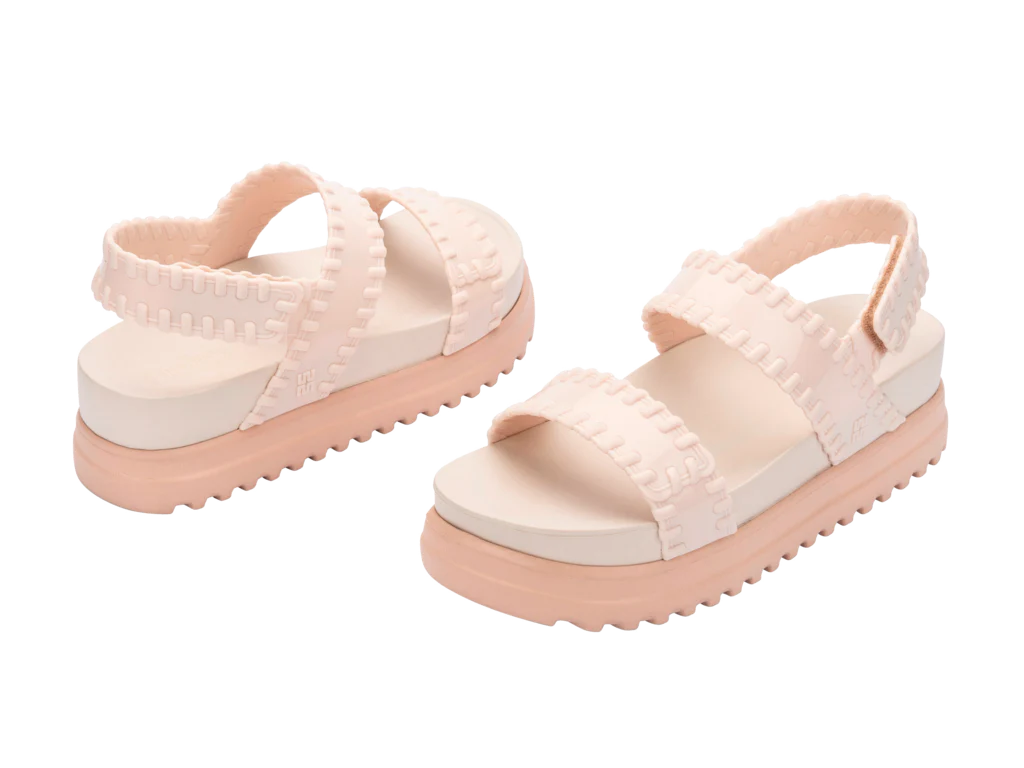 MELISSA DUNE PLATFORM AD – 