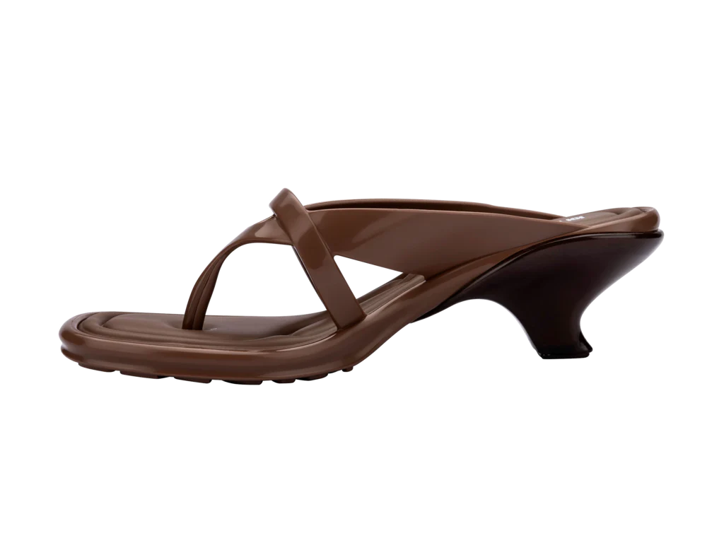 MELISSA LAYLA AD – 