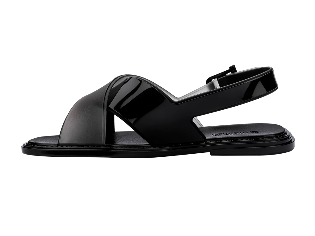 MELISSA CLEO SANDAL AD – 