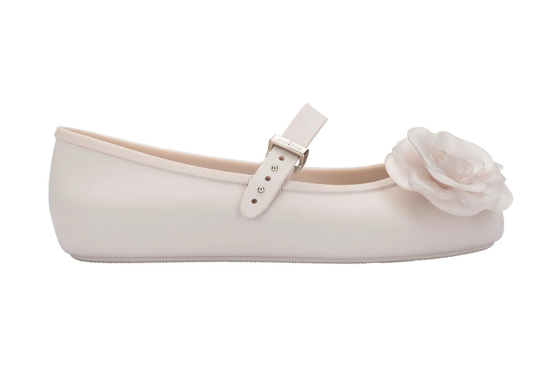 MELISSA SOFT BALLERINA PETALS AD – 