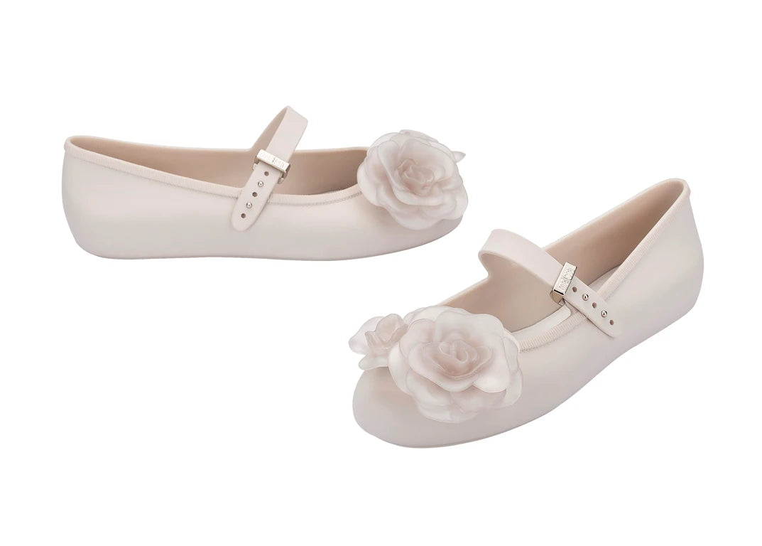 MELISSA SOFT BALLERINA PETALS AD – 