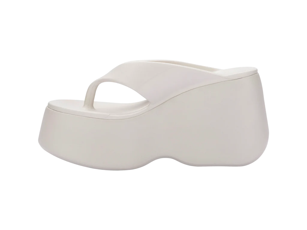 MELISSA FREE THONG WEDGE AD – 