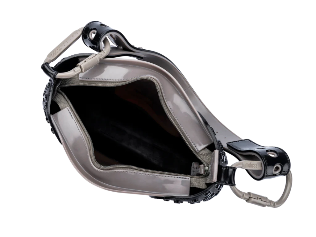 MELISSA NINA BAG + ALEXANDRE PAVAO – 