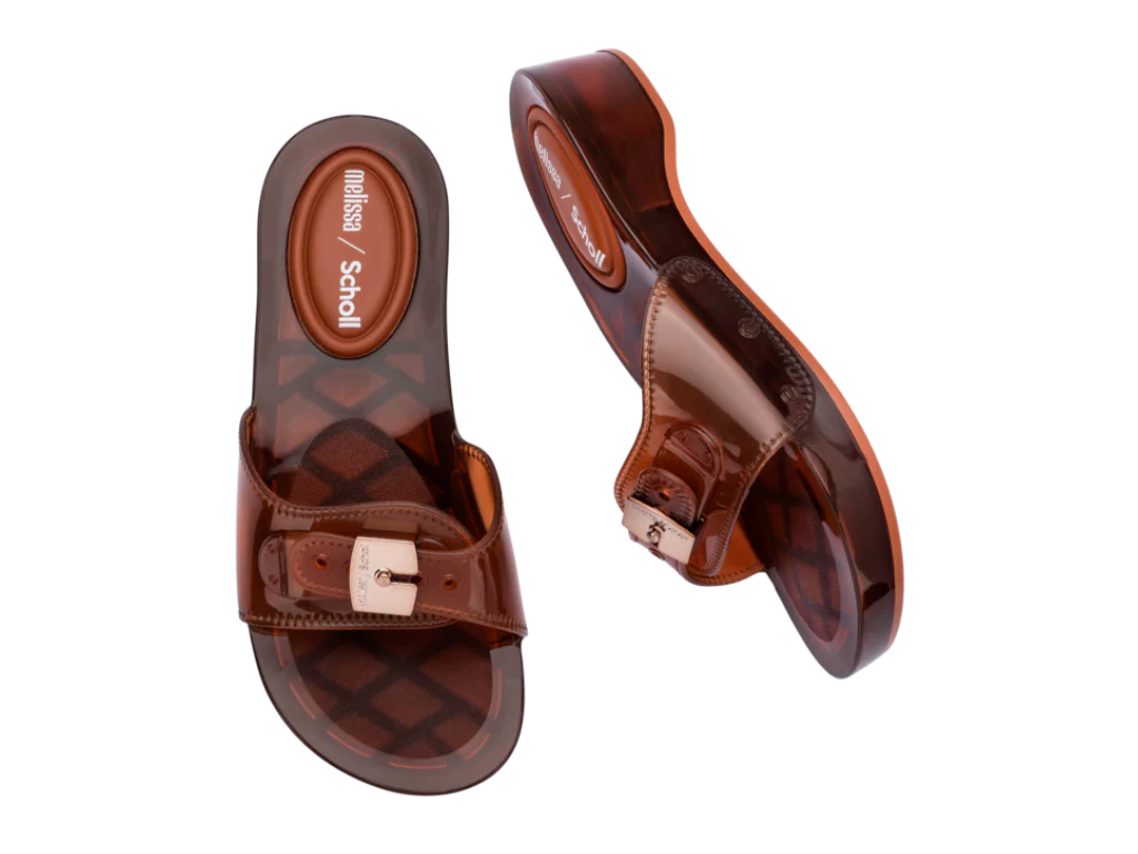 MELISSA PESCURA HEEL + SCHOLL AD – 