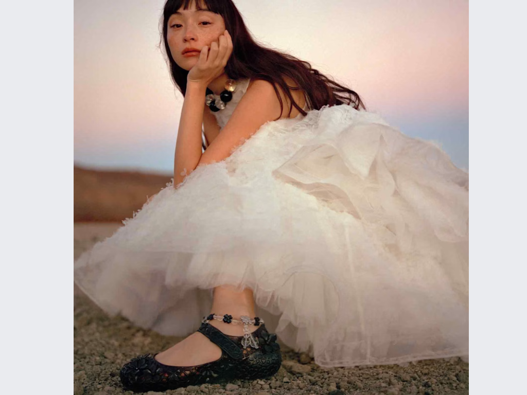 MELISSA DAPHNIS BALLERINA + SUSAN FANG AD – 